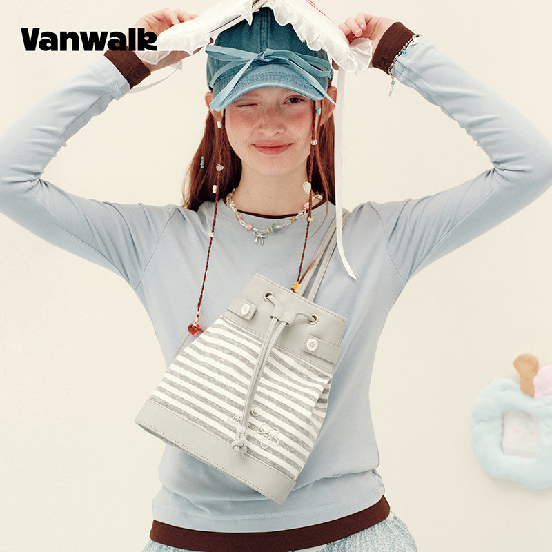 กระเป๋าเป้สะพายหลังชุดบ้านสมุดบันทึกพักผ่อน vanwalk รุ่น v3025