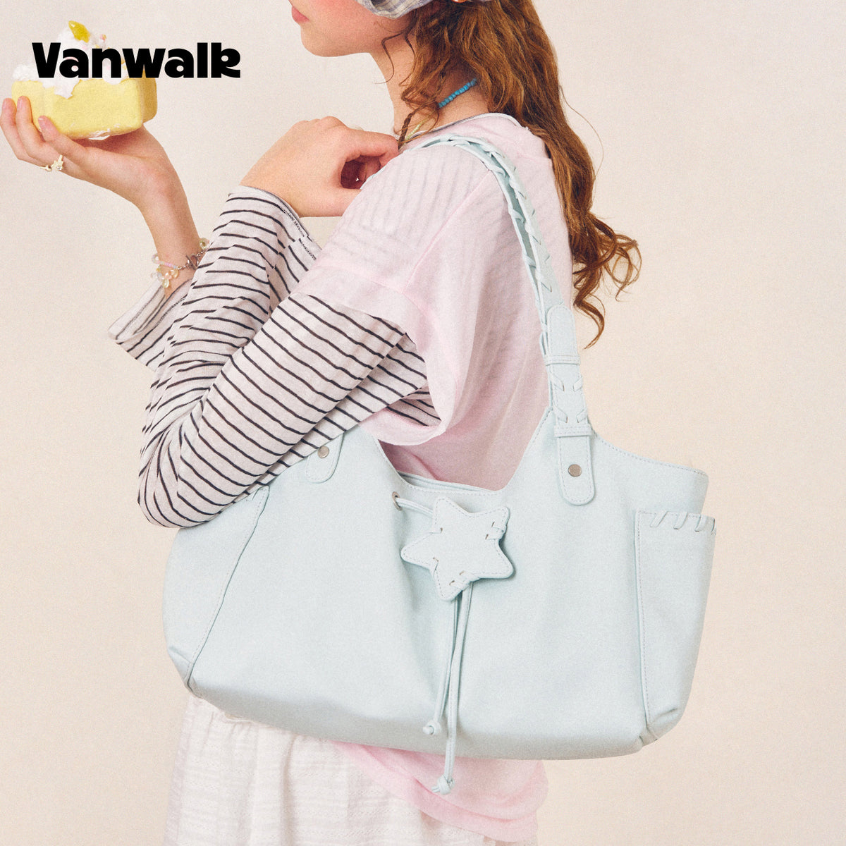 กระเป๋าสะพายไหล่หนังนุ่ม VANWALK รุ่น Cocoa Pie Series Y2K V3106