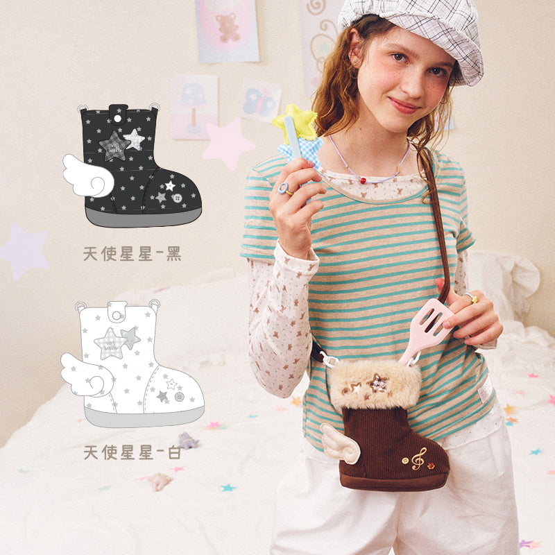 Túi đeo chéo nhồi bông hình chiếc ủng dễ thương dòng Cocoapie của Vanwalk VS122