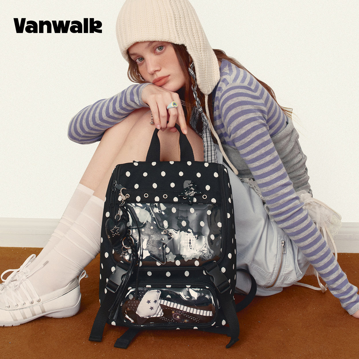 Vanwalk Multiple Pockets January Lucky Pony Series backpack V3007