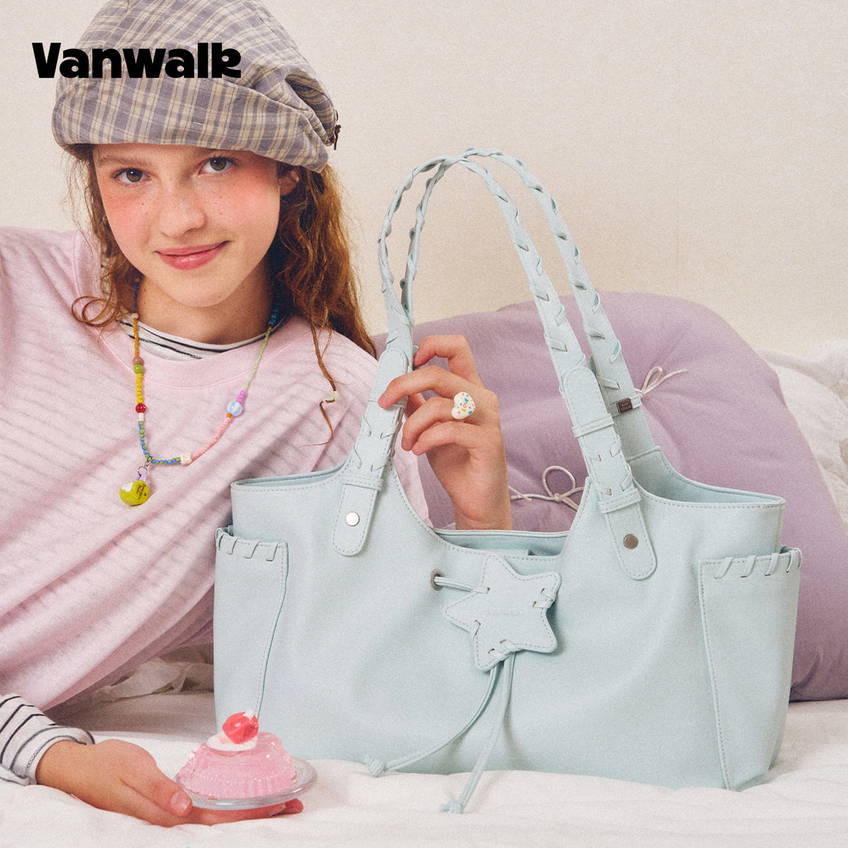 กระเป๋าสะพายไหล่หนังนุ่ม VANWALK รุ่น Cocoa Pie Series Y2K V3106