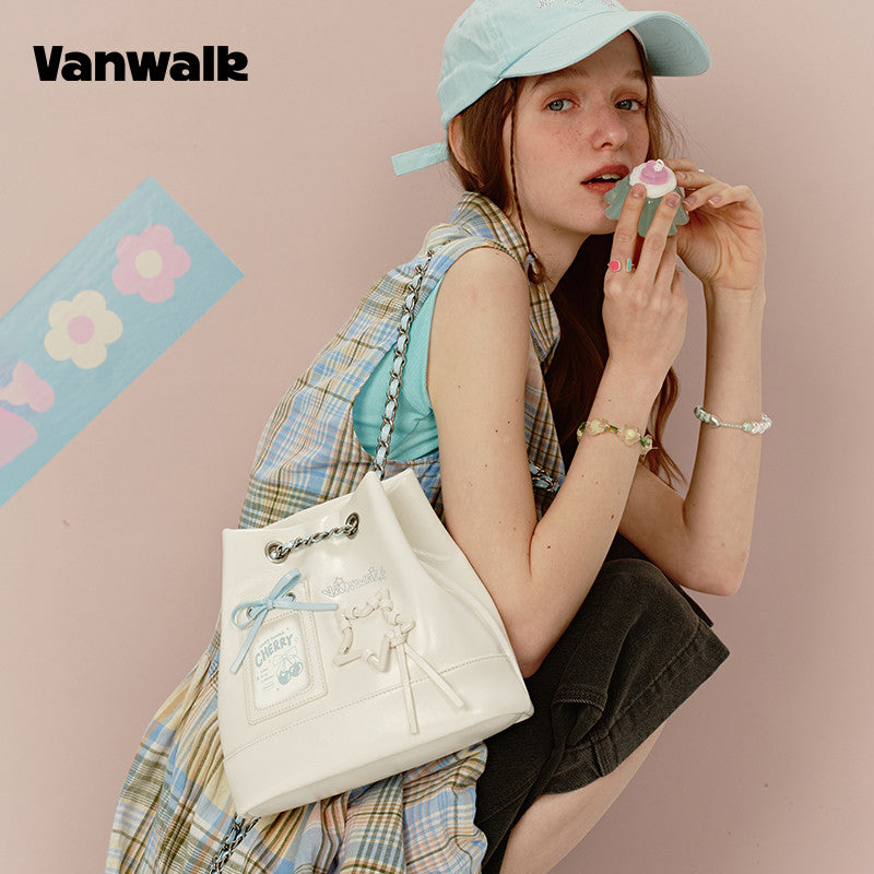 VANWALK กระเป๋าเป้สะพายหลังสำหรับเดินทางและใช้งานประจำวัน V2914